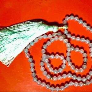 Natural green stone necklace